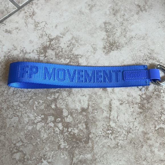 Free People Movement custom rhinestone USA keychain - Picture 4 of 4